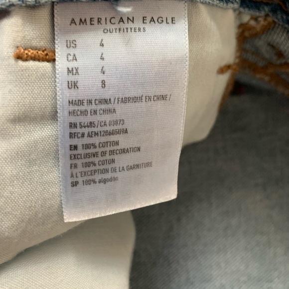 American Eagle Denim Mom Shorts 4 - Picture 6 of 6